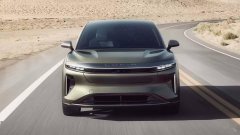 美国造车新势力Lucid第二款车型Gravity下线：中大型7座纯电SUV