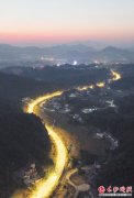 “湖南最美乡村公路”全线亮灯 方便沿线近20万群众出行
