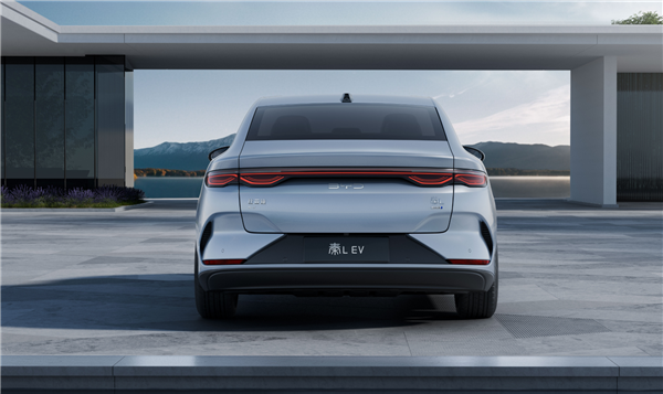 全系搭载天神之眼C!比亚迪秦L EV官宣3月12日上市