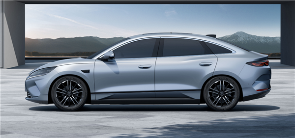 全系搭载天神之眼C!比亚迪秦L EV官宣3月12日上市