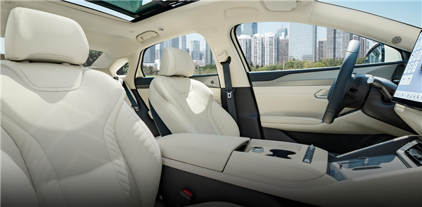 全系搭载天神之眼C!比亚迪秦L EV官宣3月12日上市