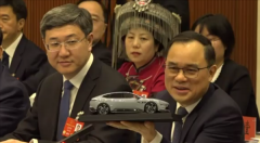 长安董事长朱华荣揭秘：阿维塔这名字，原来是长安、华为、宁德的谐音梗，可