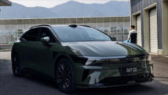 极氪 007 GT 实车惊艳亮相！800V 极充黑科技